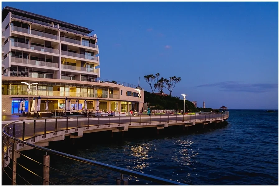 Sunset Lounge English point