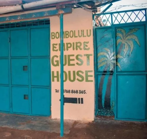 Bombolulu Empire Lounge & GuestHouse