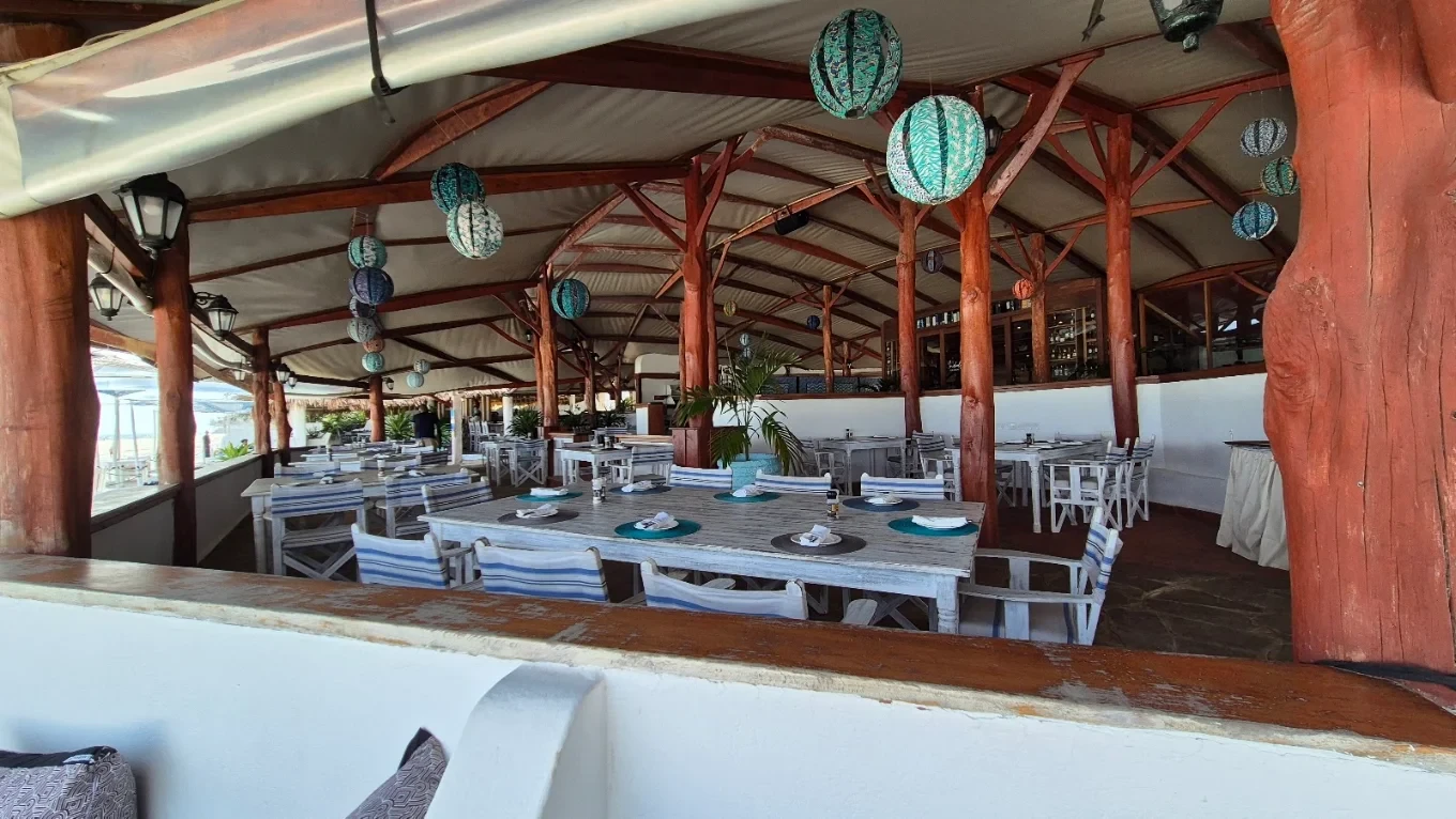 Nomad Beach Bar & Restaurant